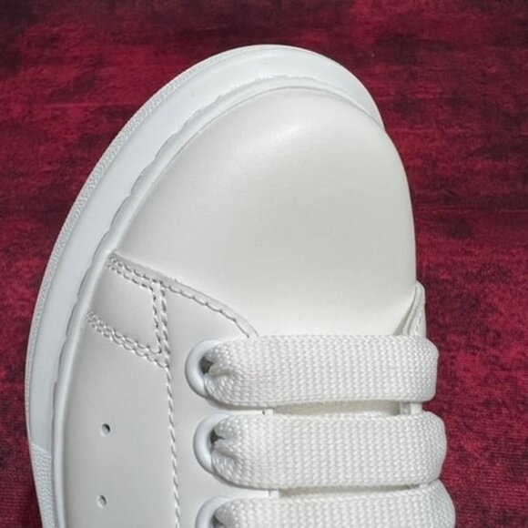 Alexander McQueen Women Sneakers - Picture 8 of 8
